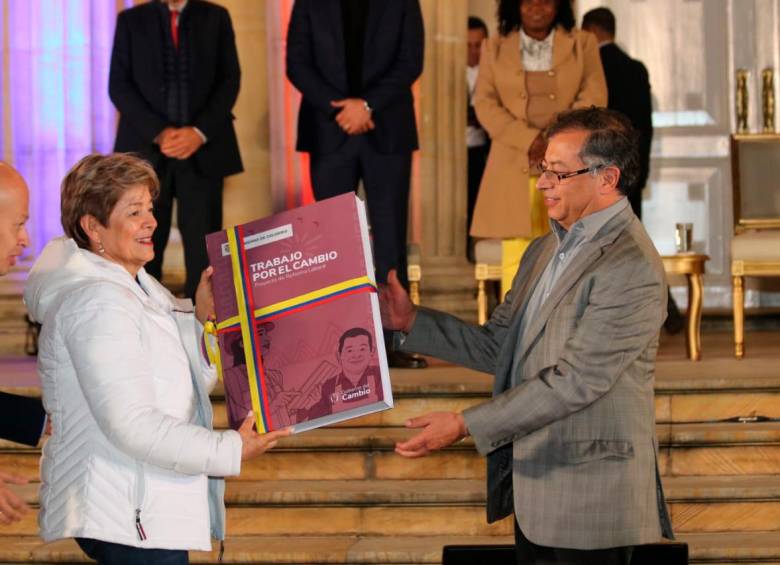 Nuevo Siglo Nuevo Siglo