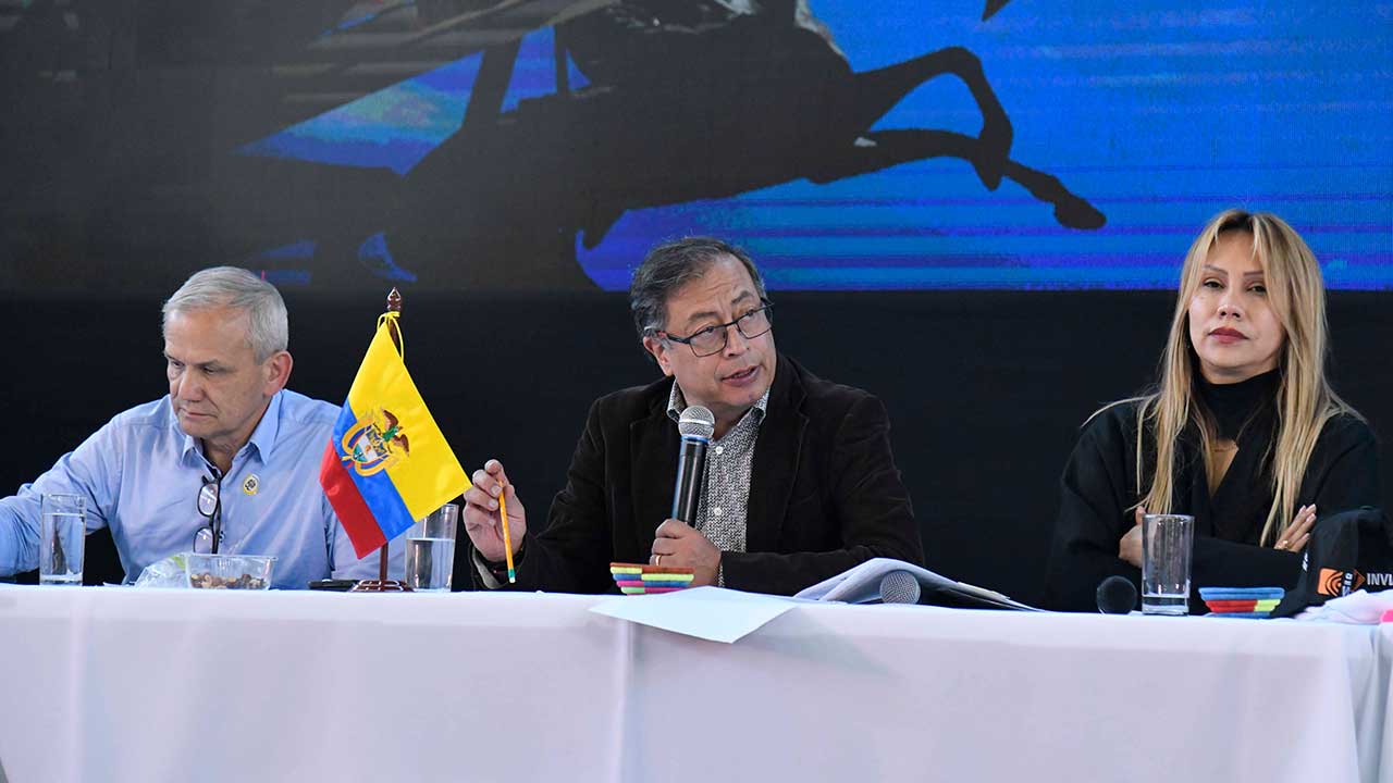Nuevo Siglo Nuevo Siglo