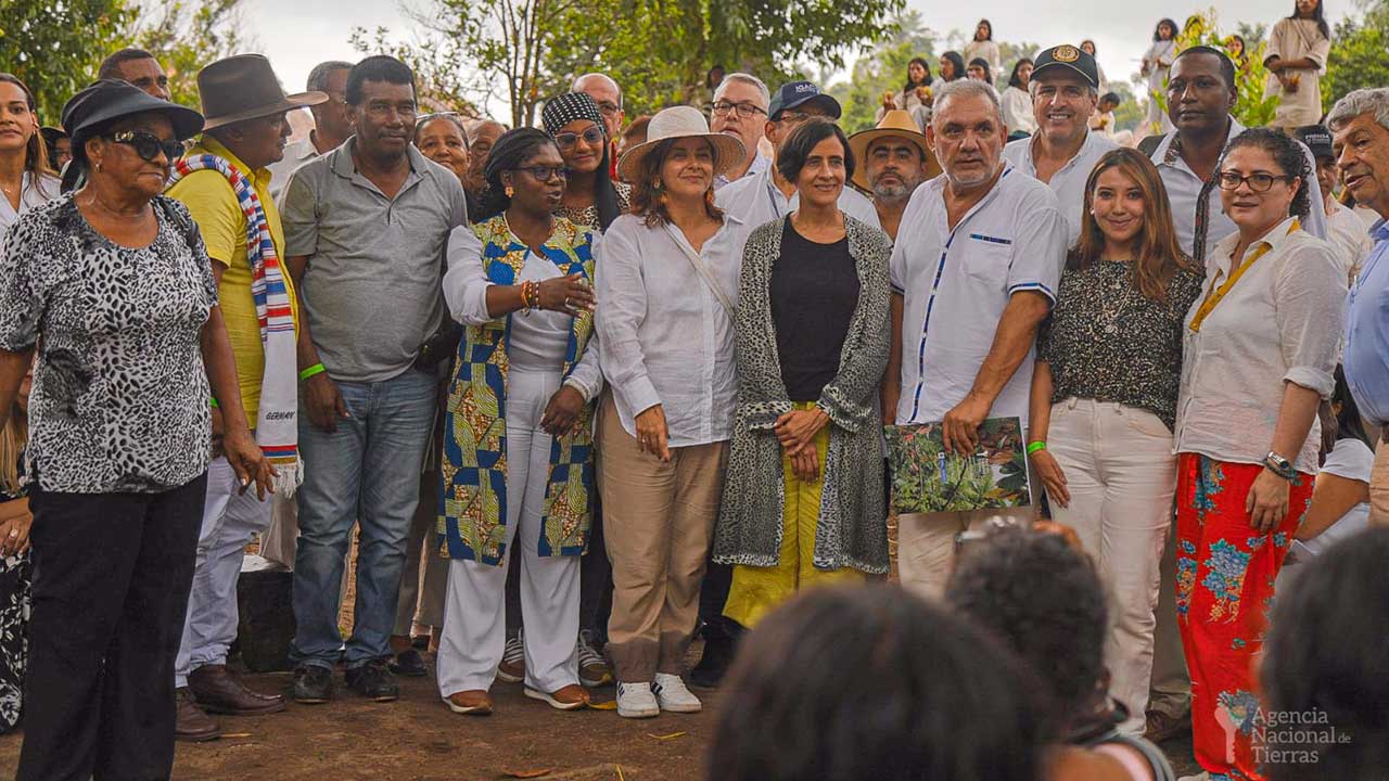 Nuevo Siglo Nuevo Siglo