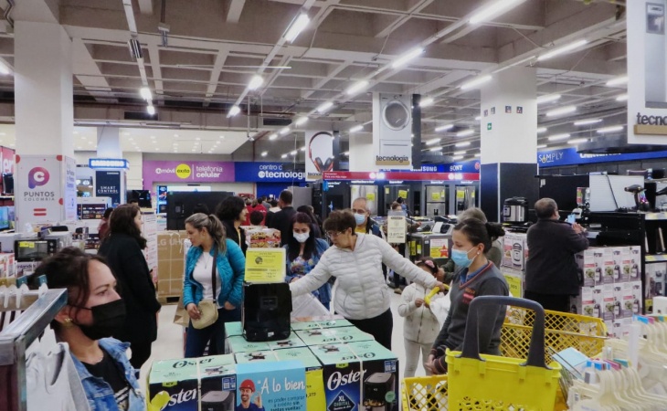 compras de hogares colombianos