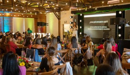 La formación de , una labor que la empresaria desarrolla con dedicación