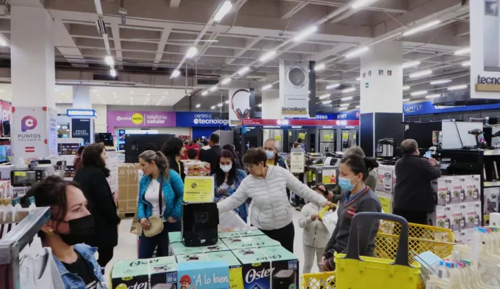 compras de hogares colombianos