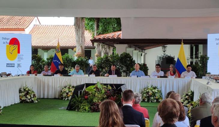 "El Cese Al Fuego ha estado bajo fuego": Comandante Pablo Beltrán en la clausura del IV ciclo de negociaciones / Twitter Delegación ELN 