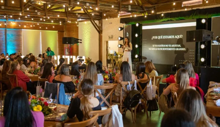 La formación de , una labor que la empresaria desarrolla con dedicación