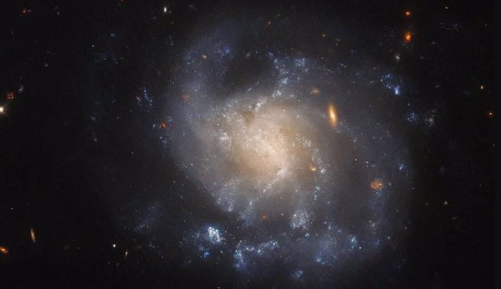 galaxia IC 1776